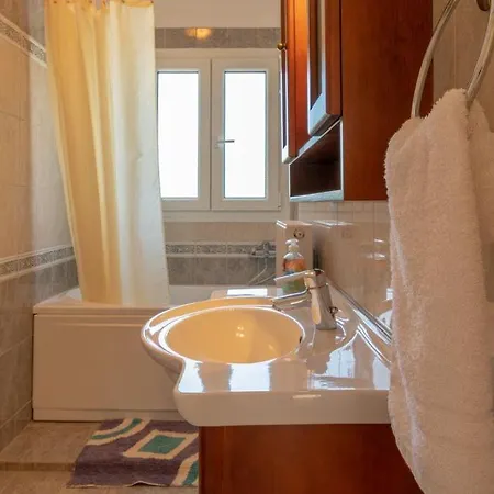 Вилла Captain Alex 2 Дафнила