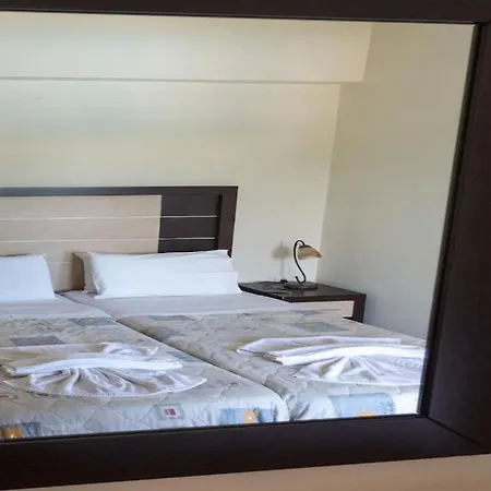 Captain Alex 2 Dafnila