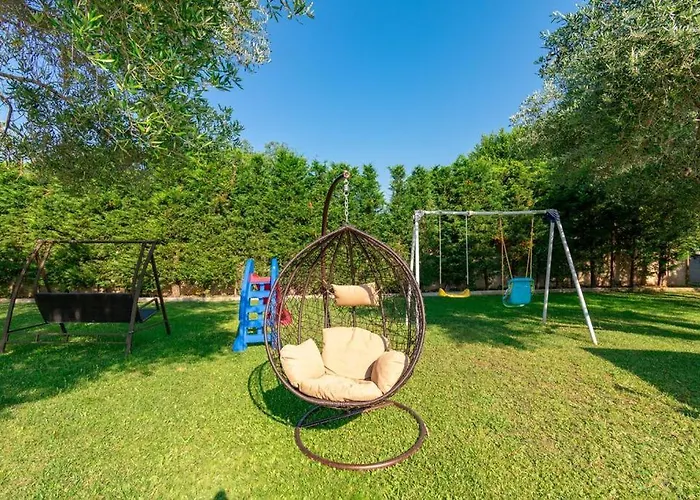 فيلة Captain Alex 2 Dafnila