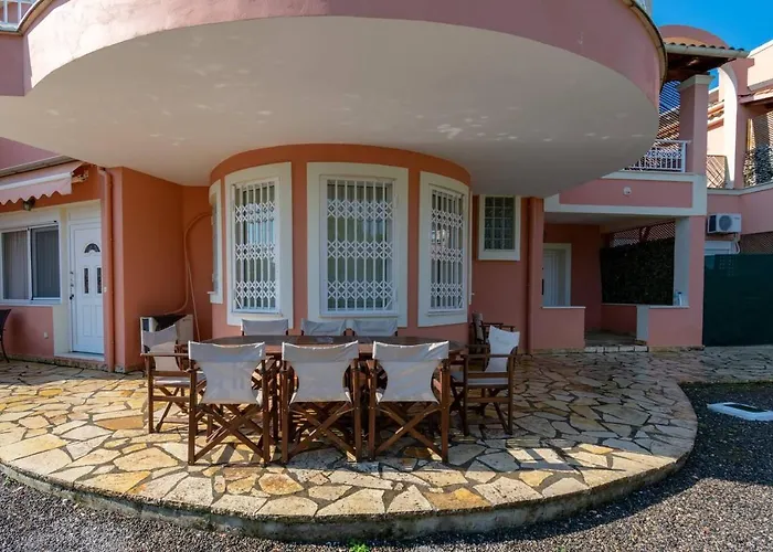 Captain Alex 2 فيلة