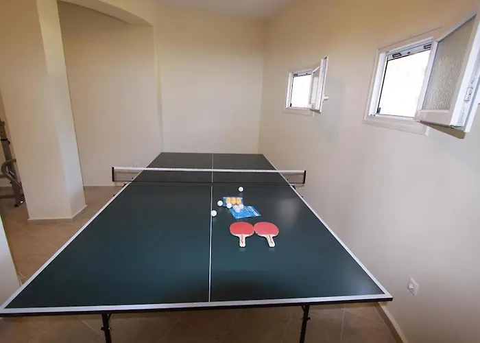 Captain Alex 2 Dafnila