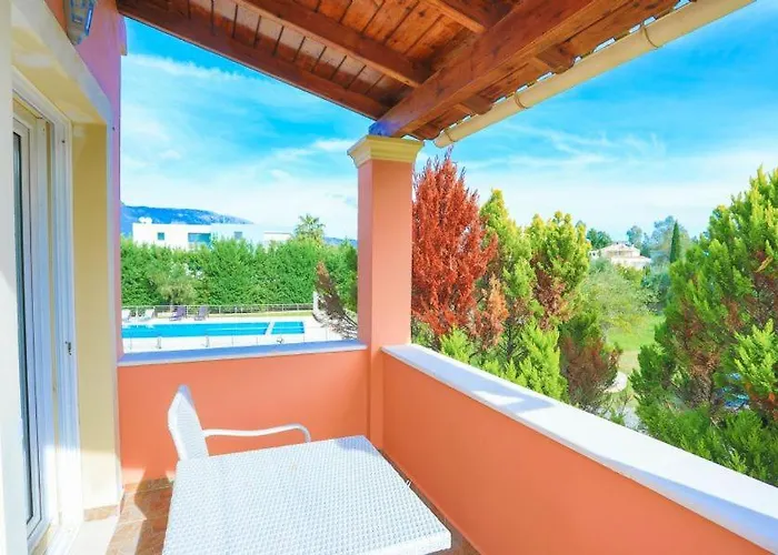 فيلة Captain Alex 2