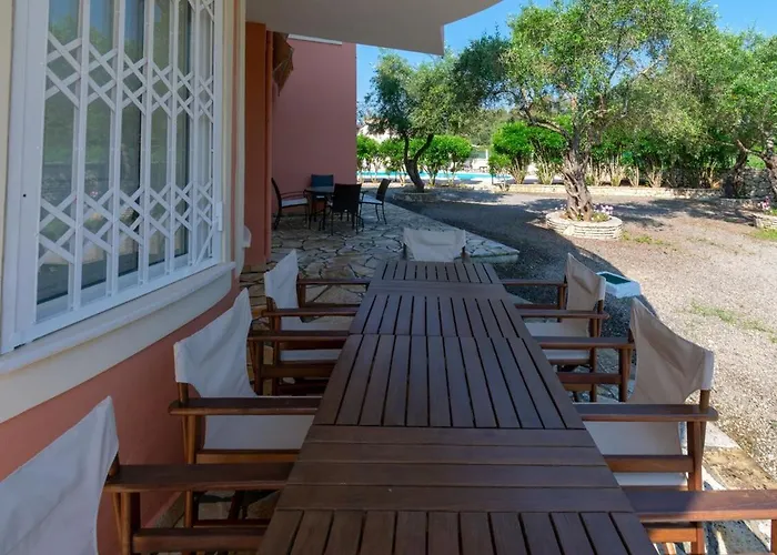 Captain Alex 2 فيلة *