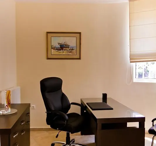 فيلة Captain Alex 2 *